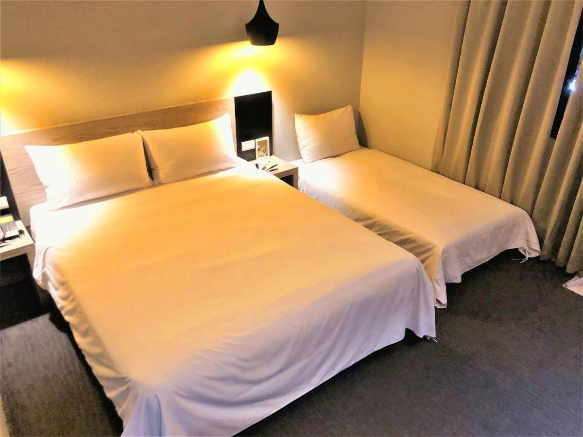 Kiwi Express Hotel - Jiuru Rd Kaohsiung Eksteriør billede
