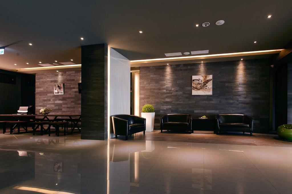 Kiwi Express Hotel - Jiuru Rd Kaohsiung Eksteriør billede