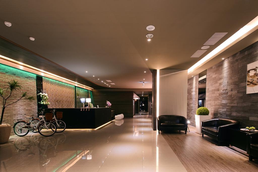 Kiwi Express Hotel - Jiuru Rd Kaohsiung Eksteriør billede