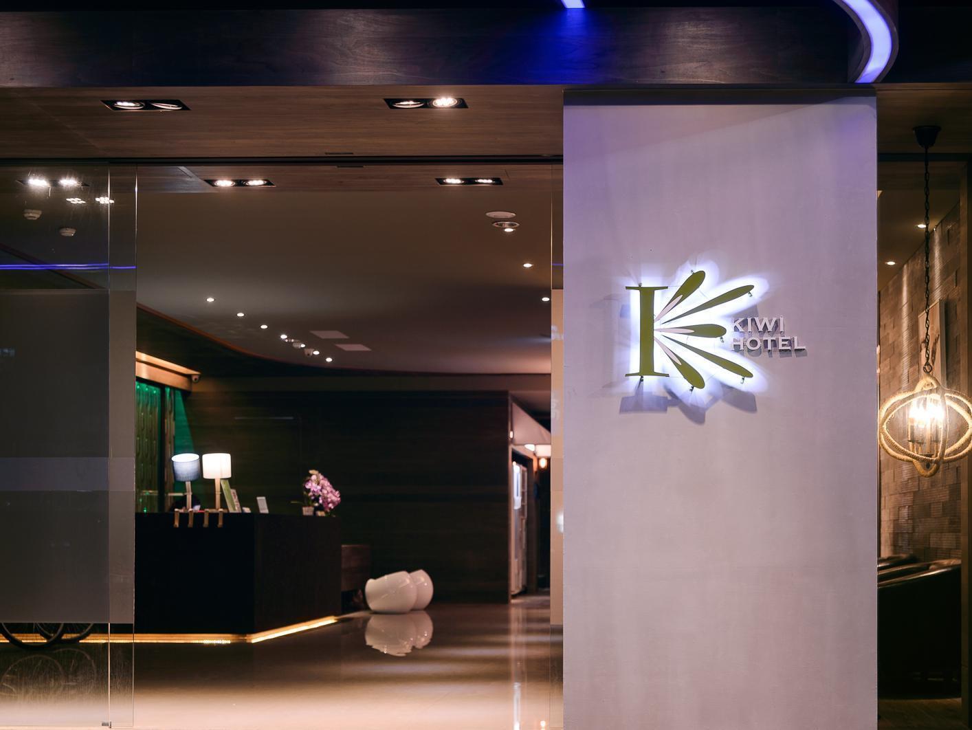 Kiwi Express Hotel - Jiuru Rd Kaohsiung Eksteriør billede